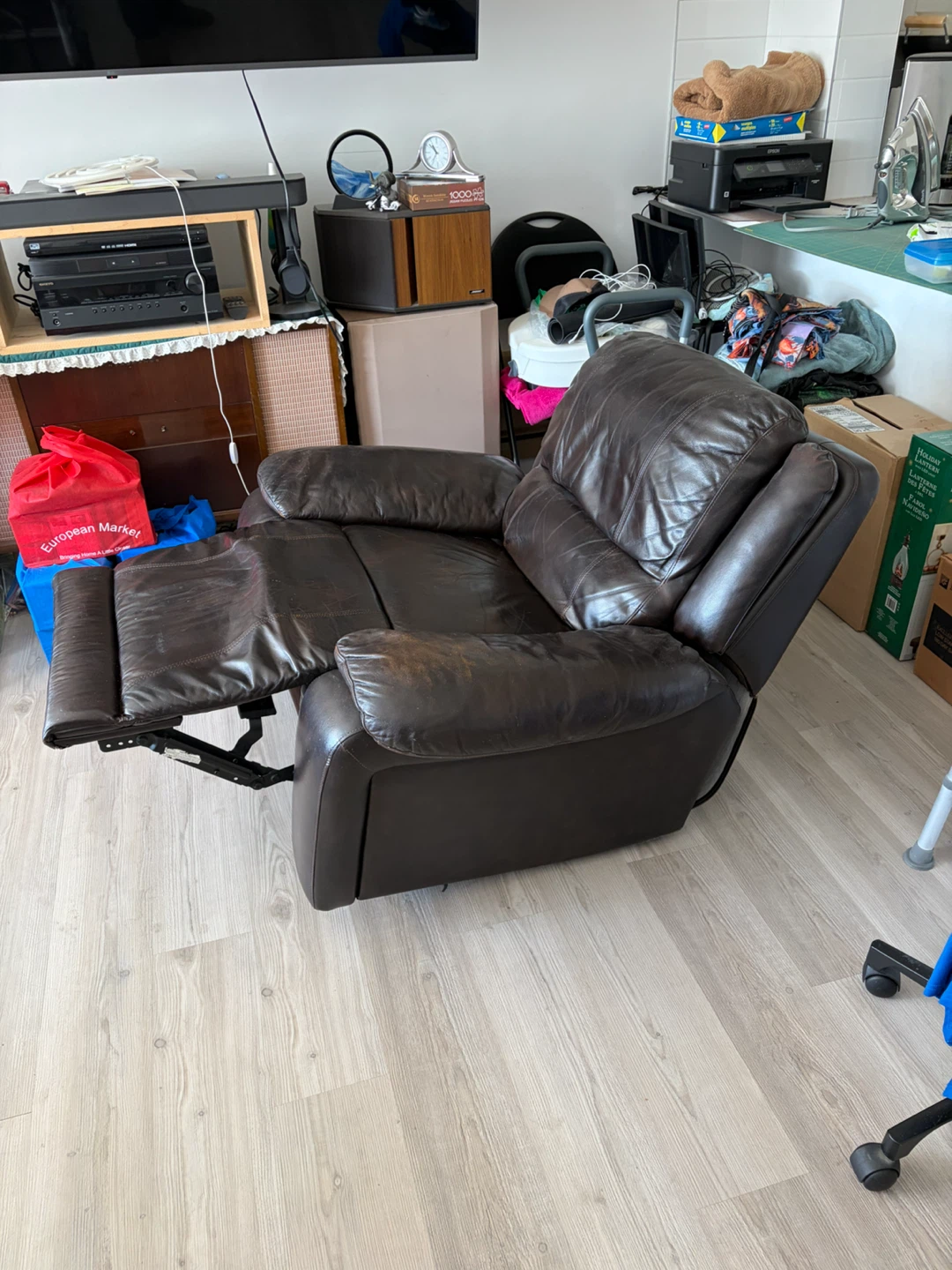 Rocker Recliner chair (manual) - photo 3