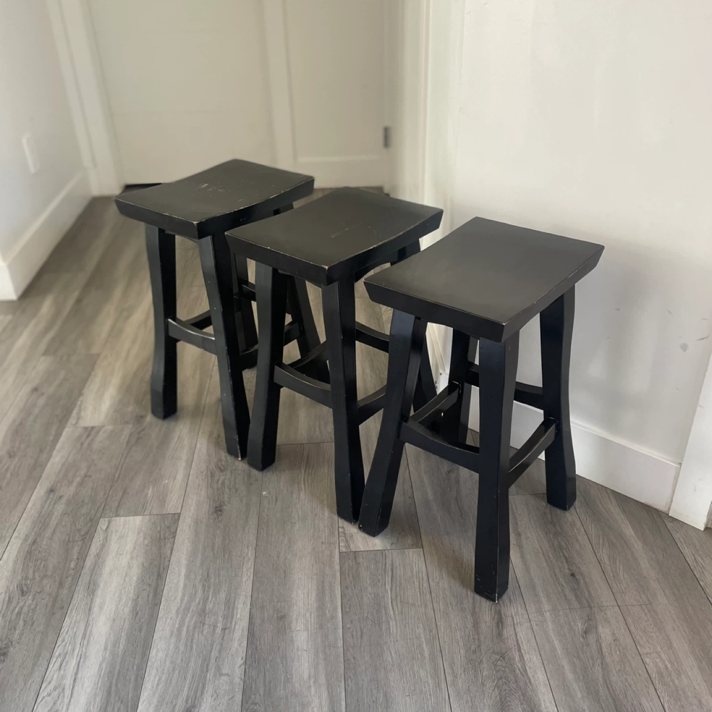 3 Bar Stools