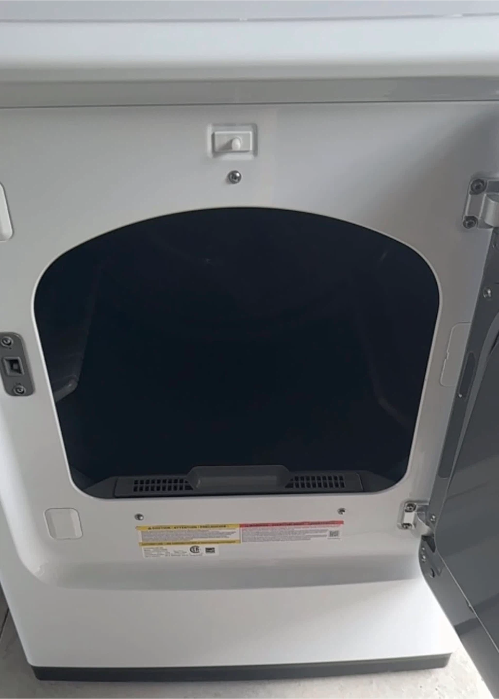 Samsung Washer and Dryer Set - photo 2