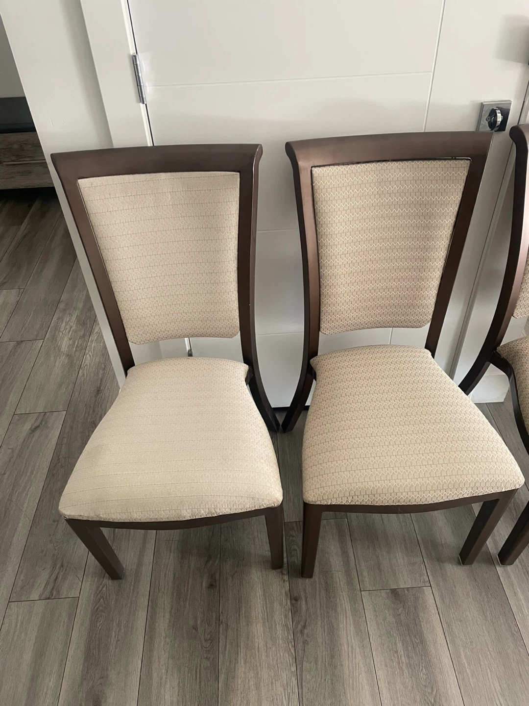 4 Dining Chairs - photo 3