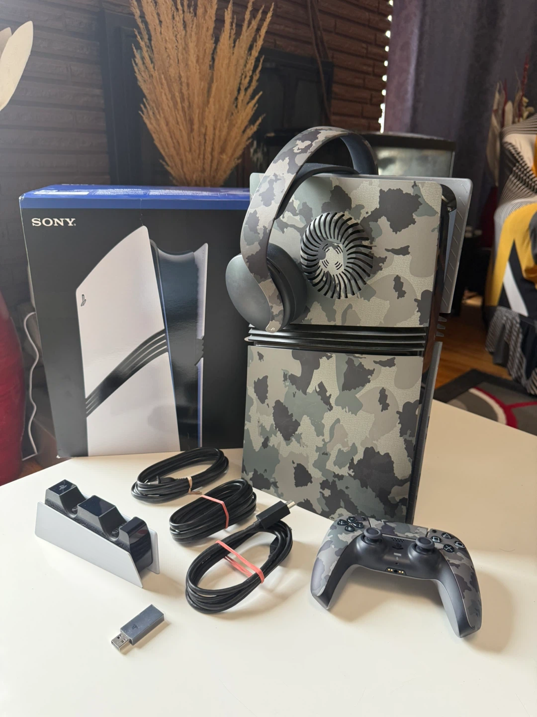 Bnew Ps5 Pro 2tb bundle - photo 2