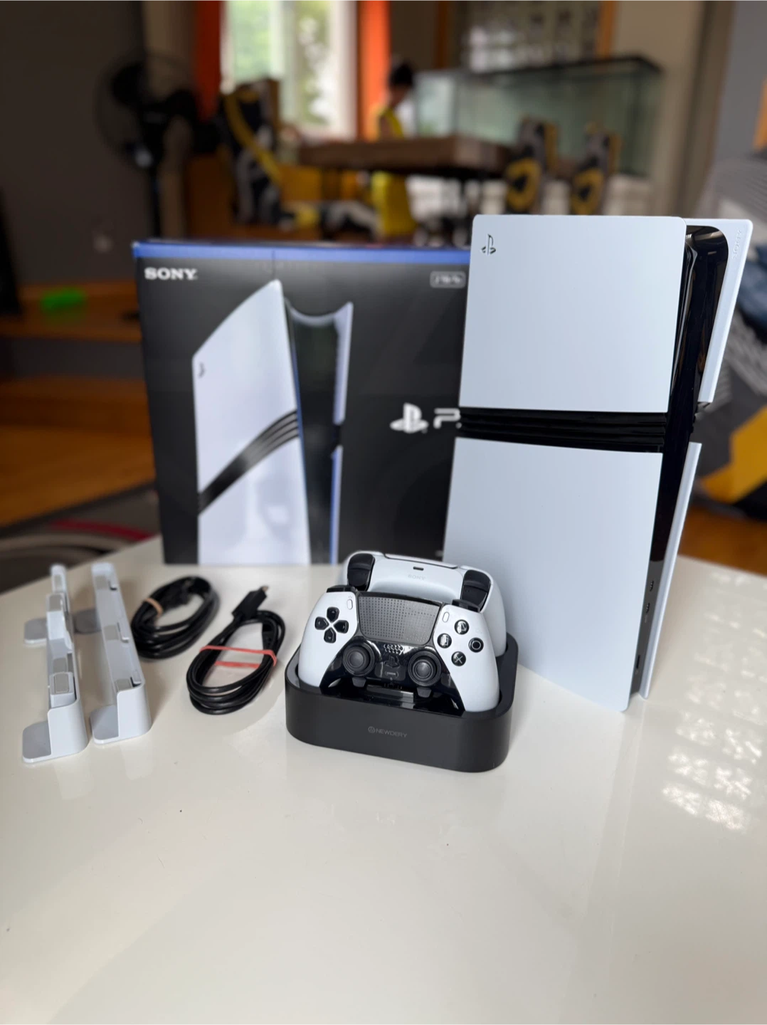 Bnew Ps5 Pro 2tb With Dual sense edge