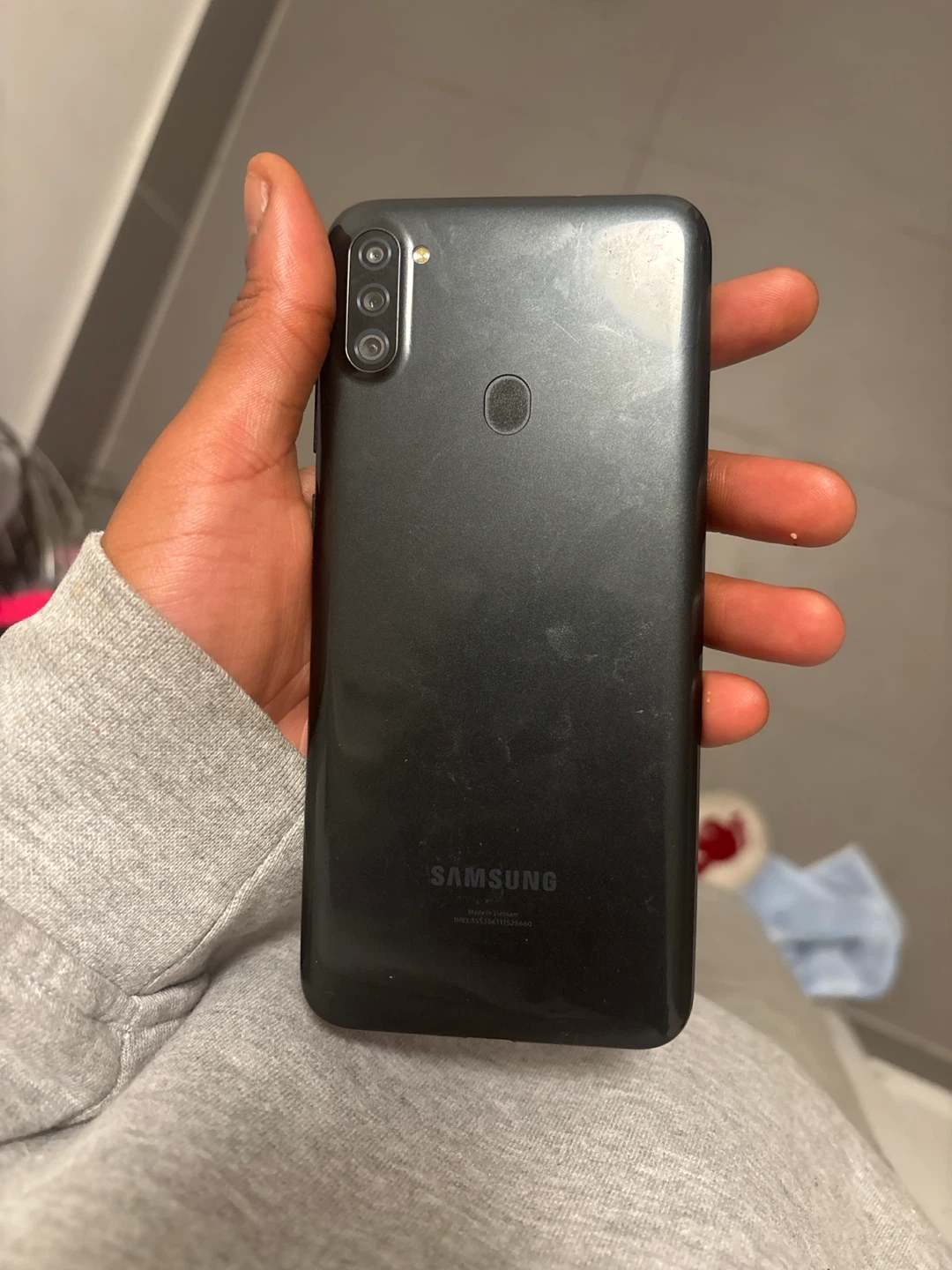 Samsung Galaxy A11 unlocked phone - photo 4