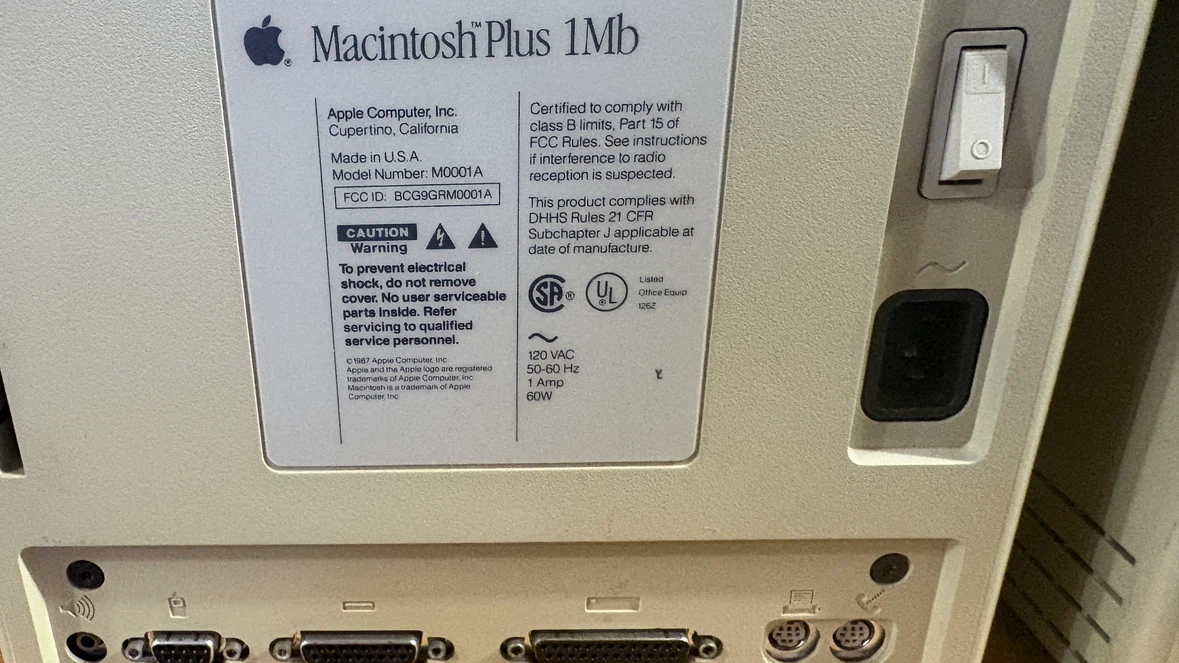 Apple Macintosh Plus & Macintosh bundle - As Is for Parts/Repair - photo 3