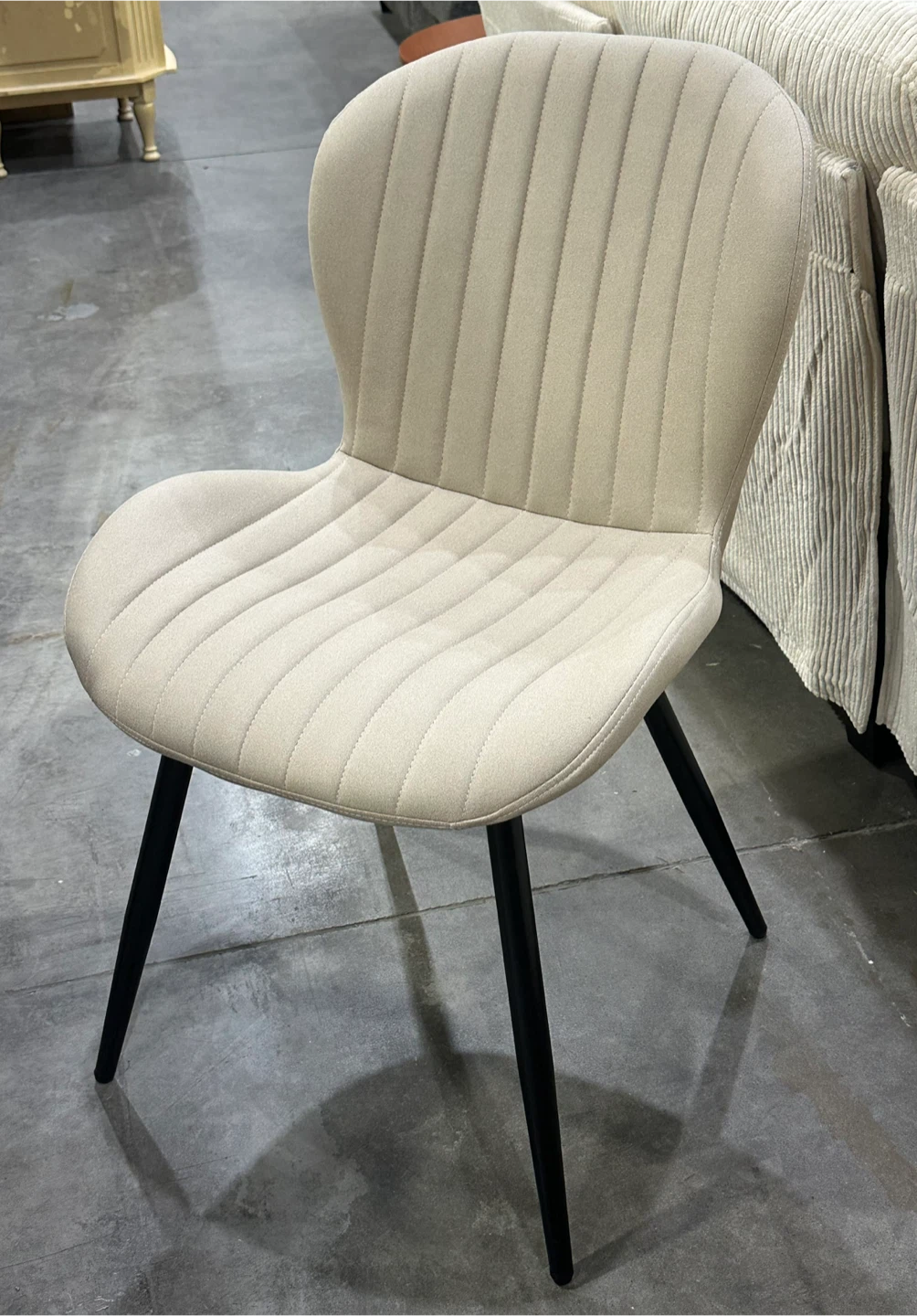 (NEW) Cream Upholstered Dining Chairs - Set of 4 - photo 3