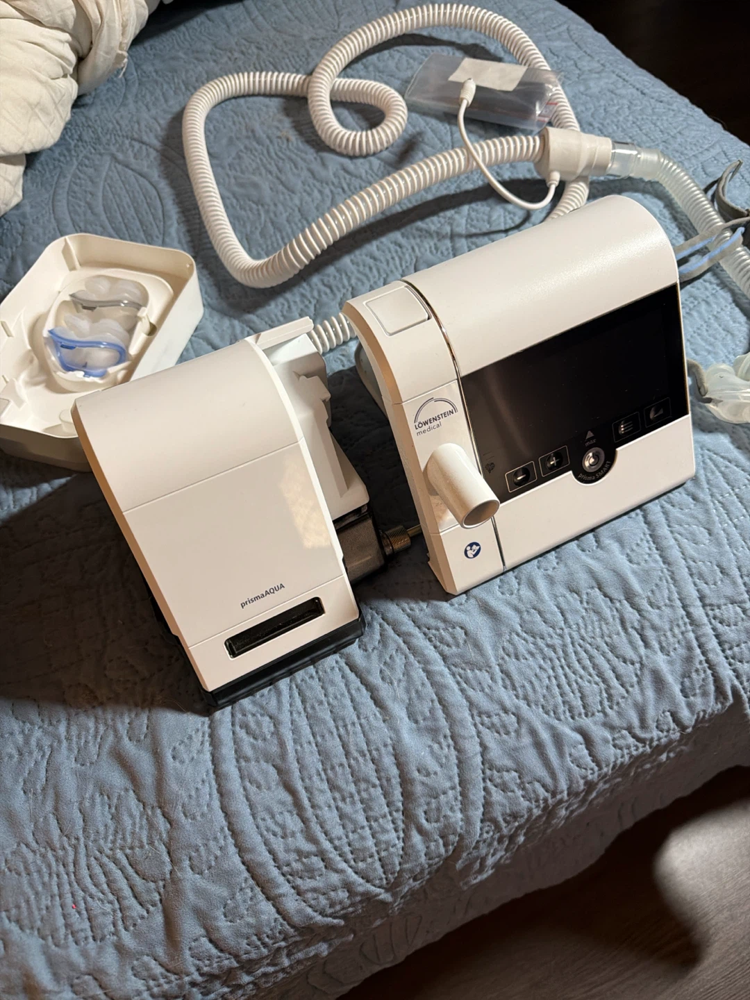 Lowenstein Prisma AQUA CPAP Machine with Humidifier - photo 3