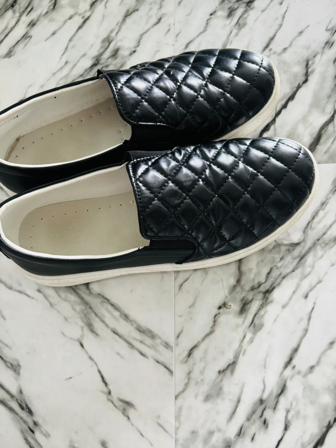 Black Quilted Slip-On Shoes - photo 3