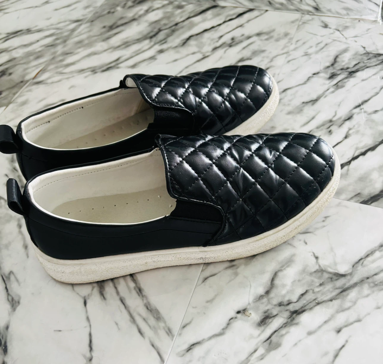 Black Quilted Slip-On Shoes - photo 4