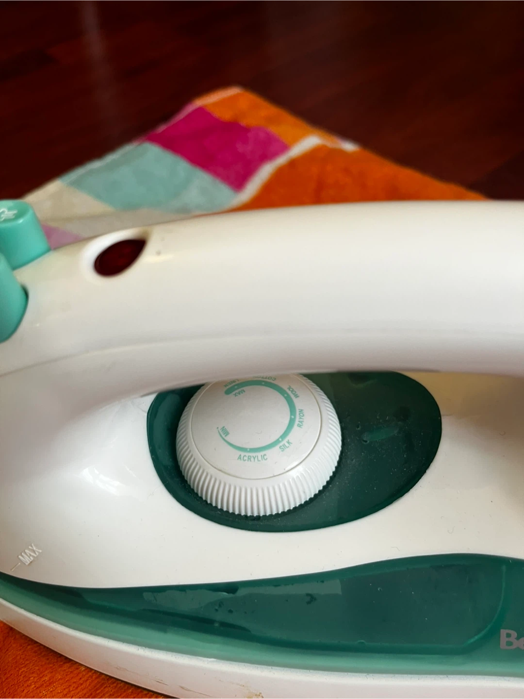 Beau-Mark Steam Iron - photo 4