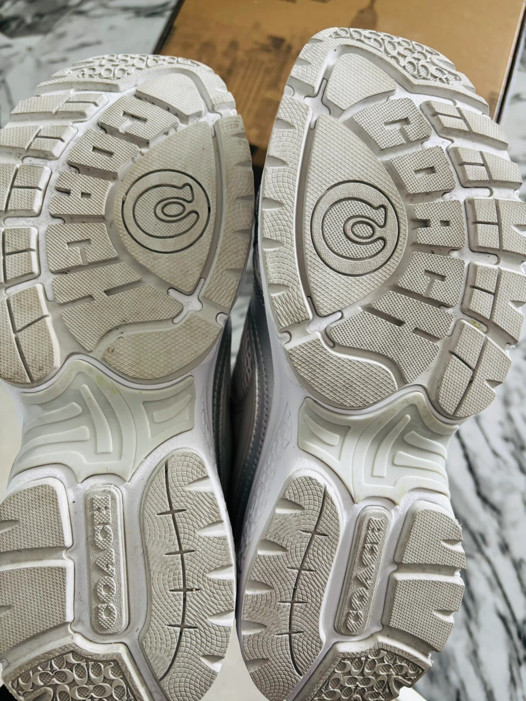 COACH SPORT Sneakers - Light Grey/Optic White - Size 8 - photo 5