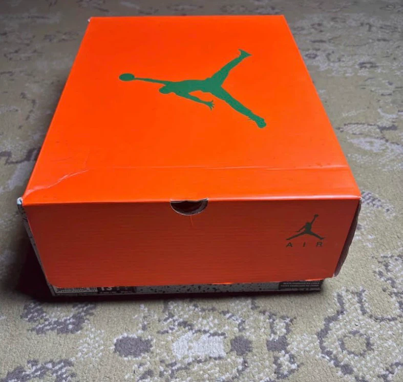 Air Jordan 6 Retro Sneakers - photo 4