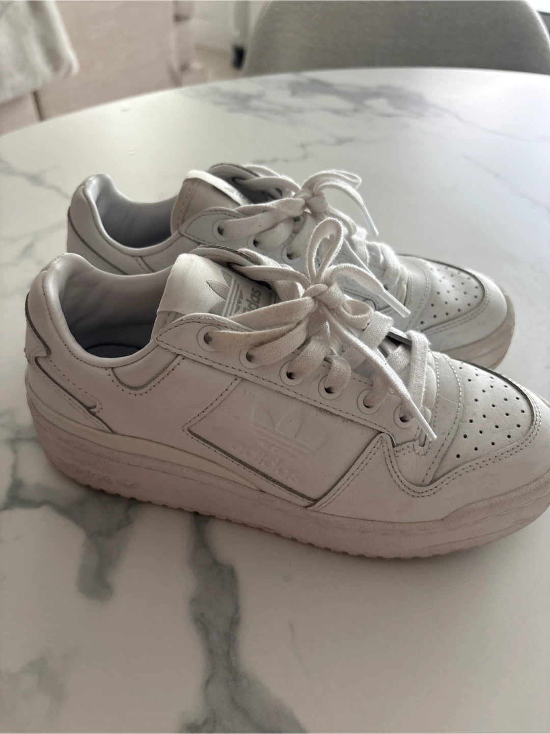 Adidas white low-top sneakers - photo 2