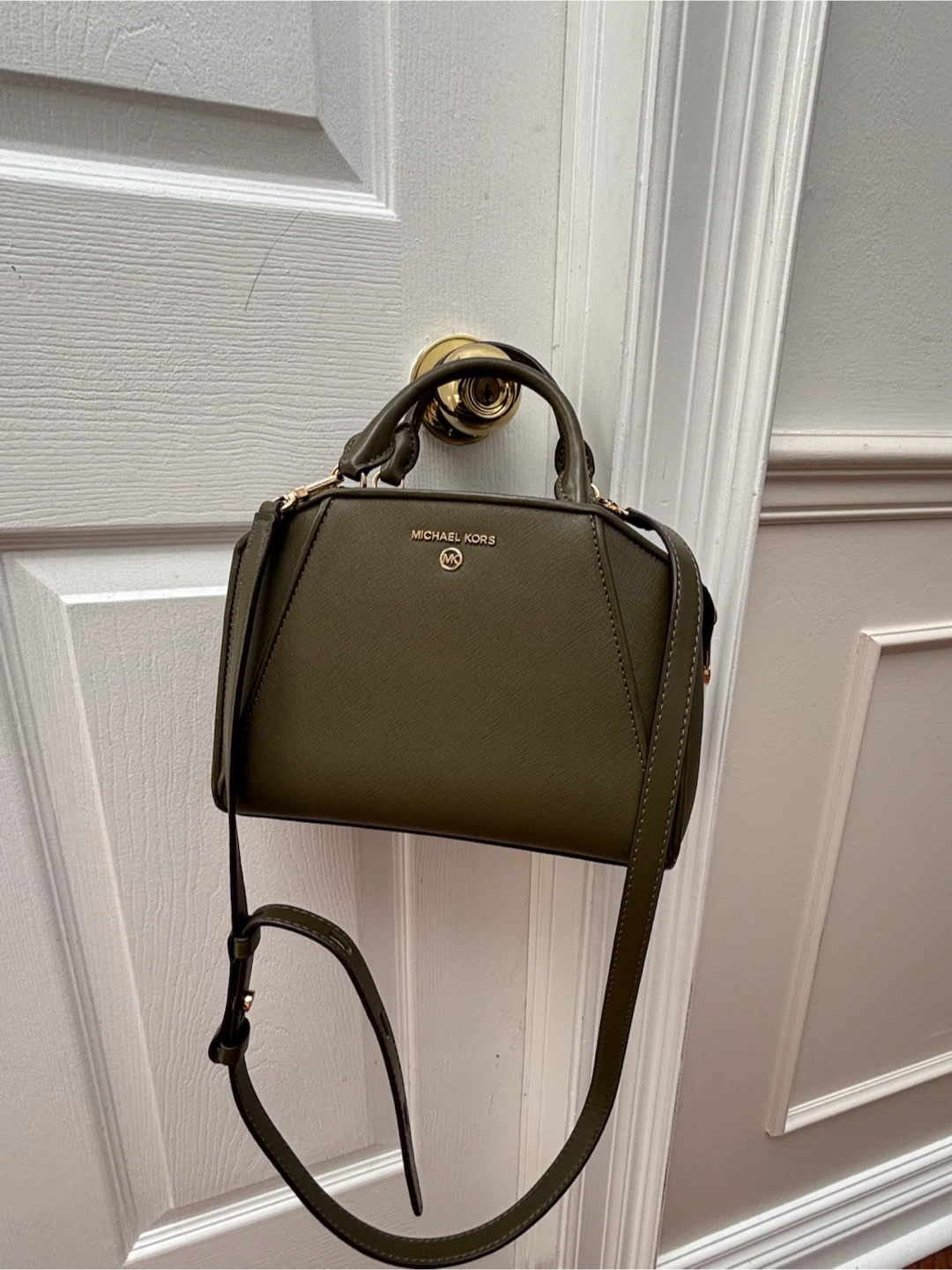 Like new Michael Kors Satchel Olive Green - photo 2