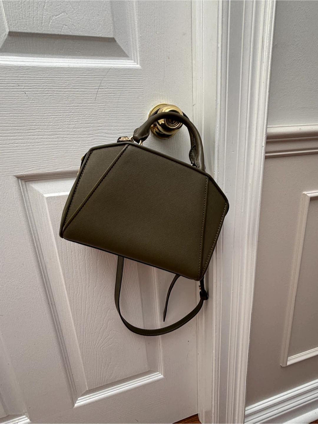 Like new Michael Kors Satchel Olive Green - photo 3