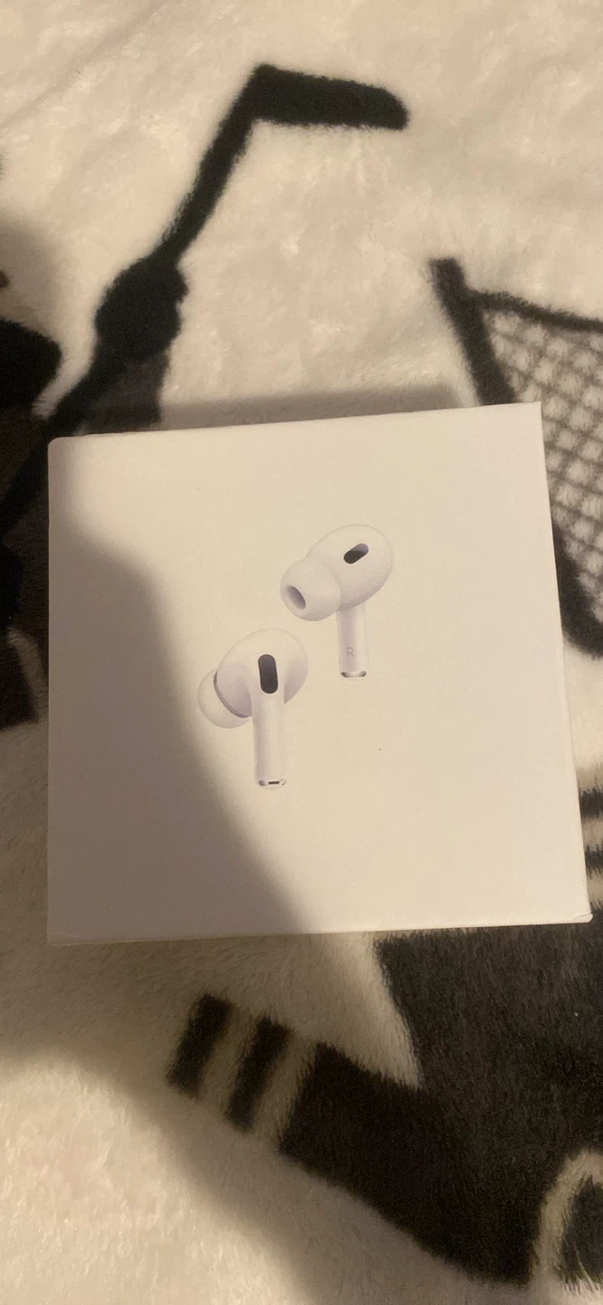 Apple AirPods Pro (2nd generation) with MagSafe Charging Case