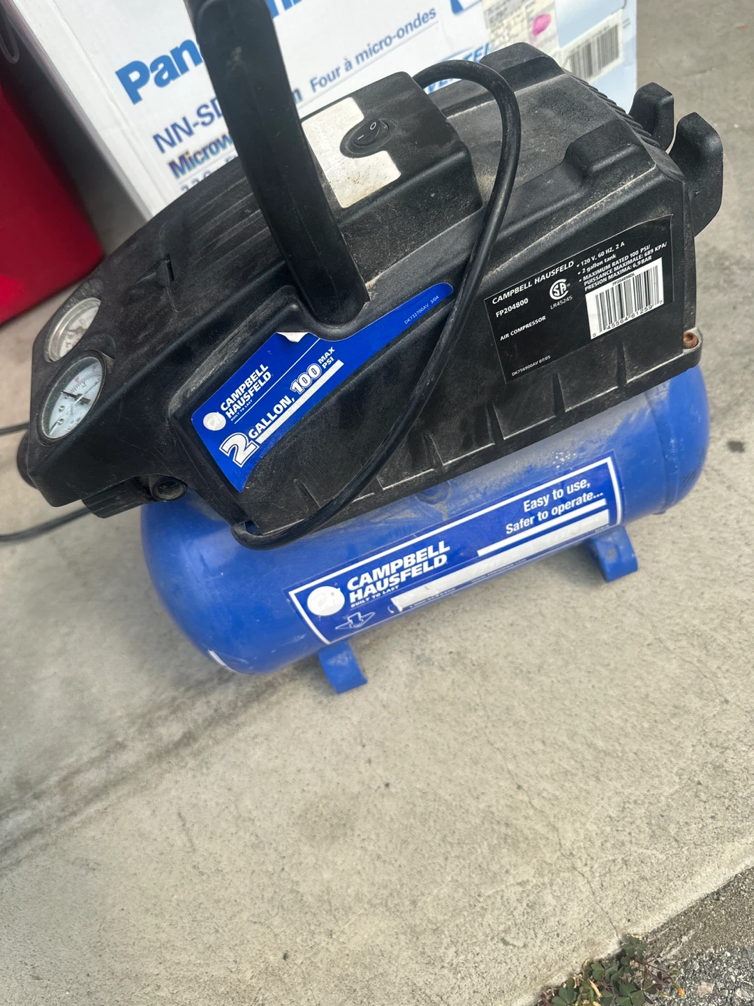 Campbell Hausfeld 2 Gallon Air Compressor