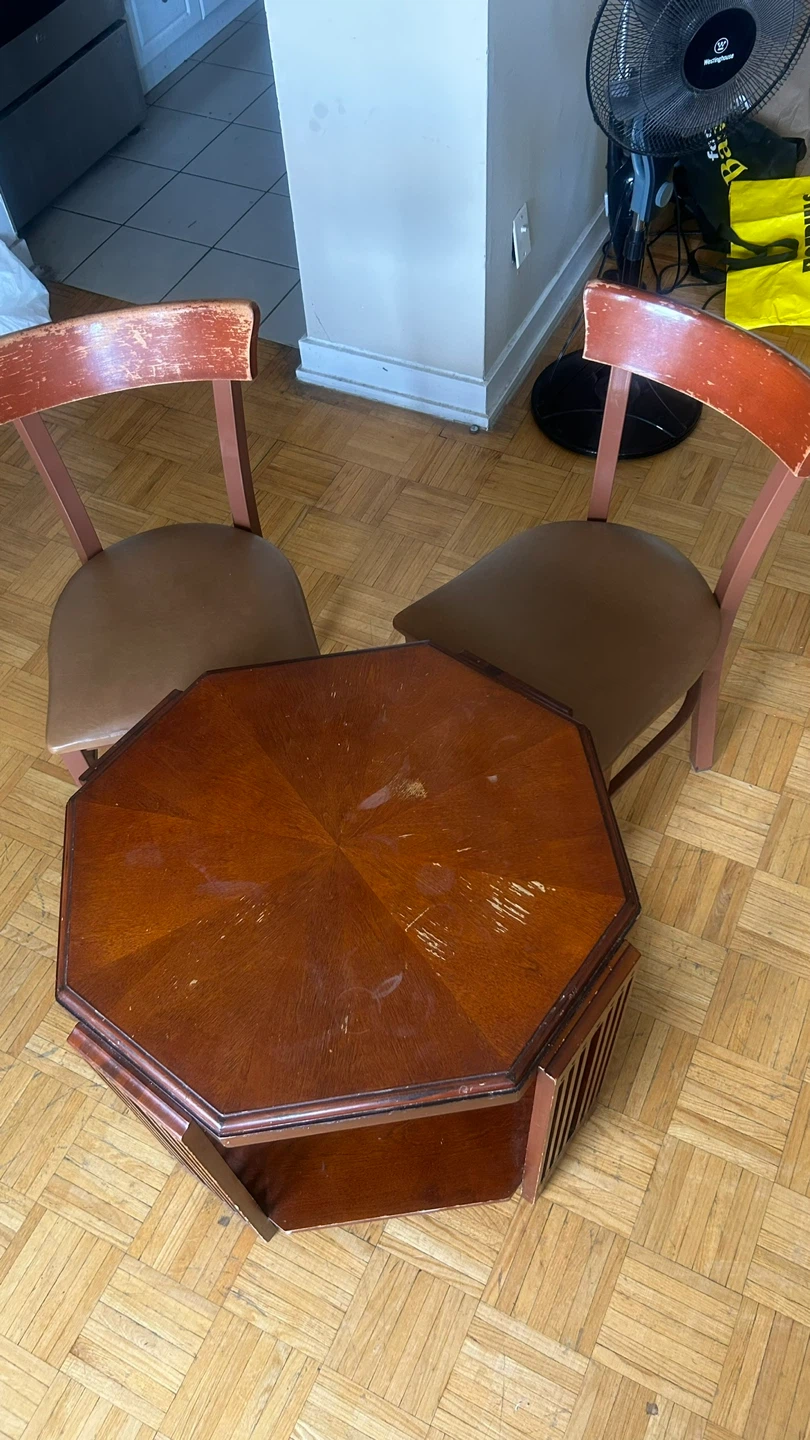 Coffee table and chair