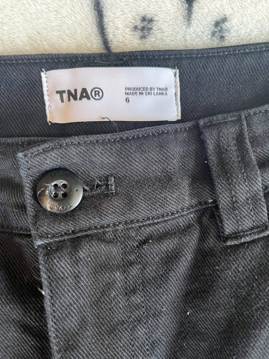 TNA Black Cargo Pants Size 6 - photo 3