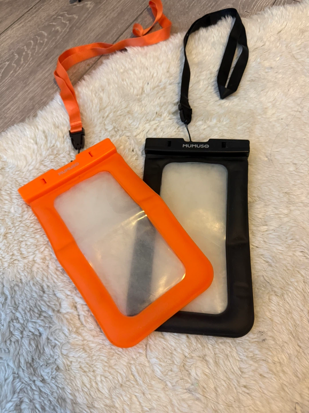 MUMUSO Waterproof Phone Pouches (2-pack)