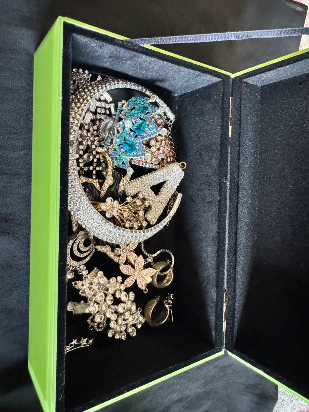 Assorted Rhinestone Jewellery lot