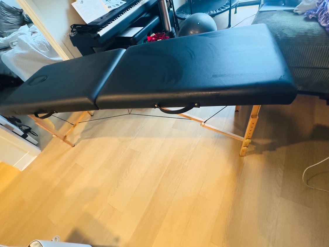Massage table - photo 2