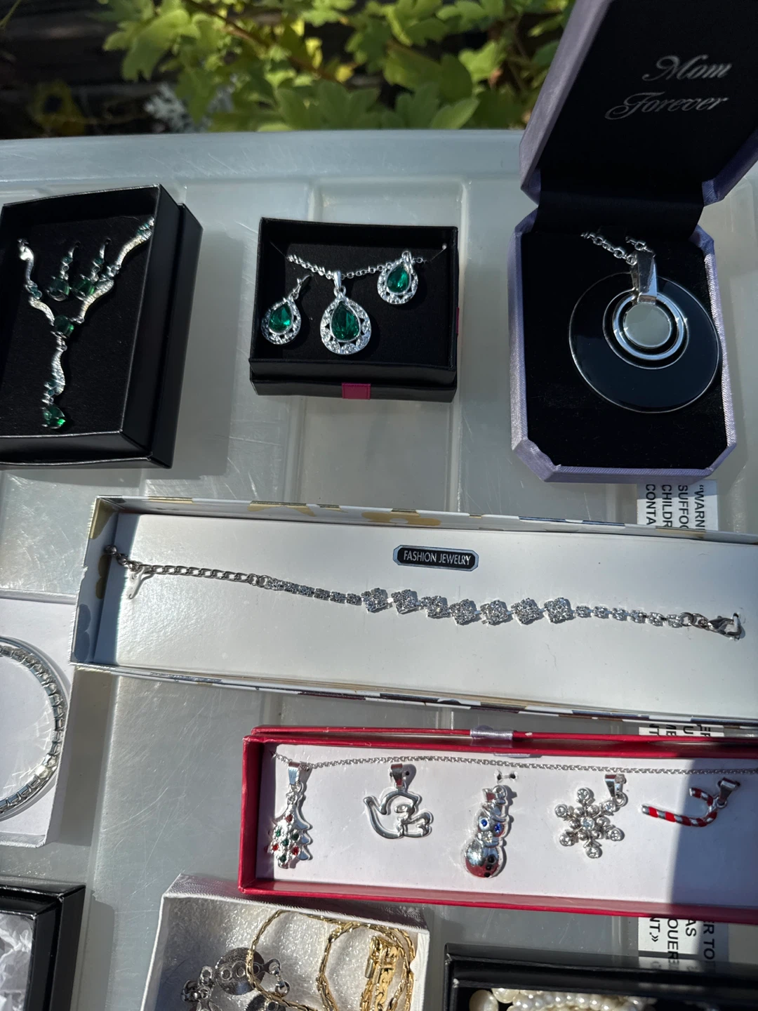 Assorted Costume Jewelry Collection - photo 4