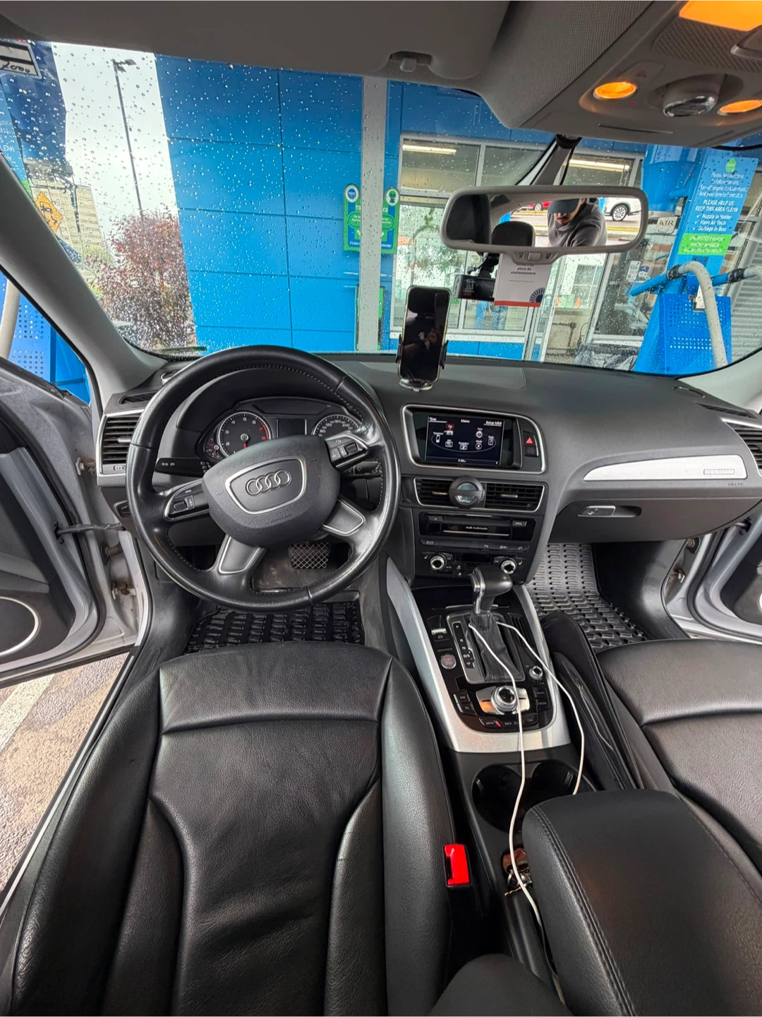 Audi Q5 Leather Interior - photo 4
