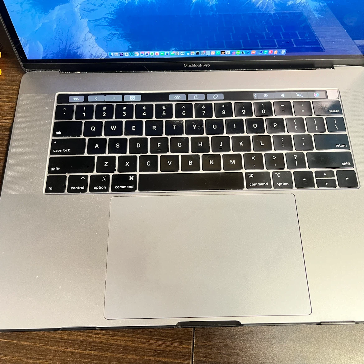 MacBook Pro 15-inch, 2018, i7 32Gb 1Tb - photo 2