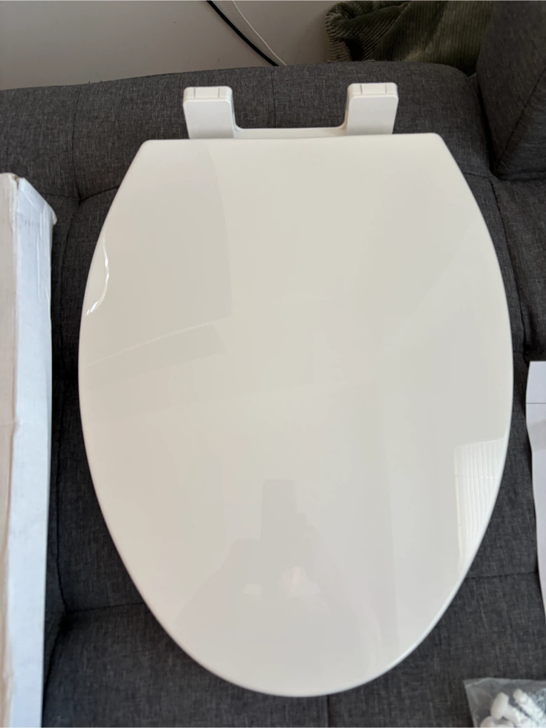 Eillbar Elongated Slow Close Toilet Seat