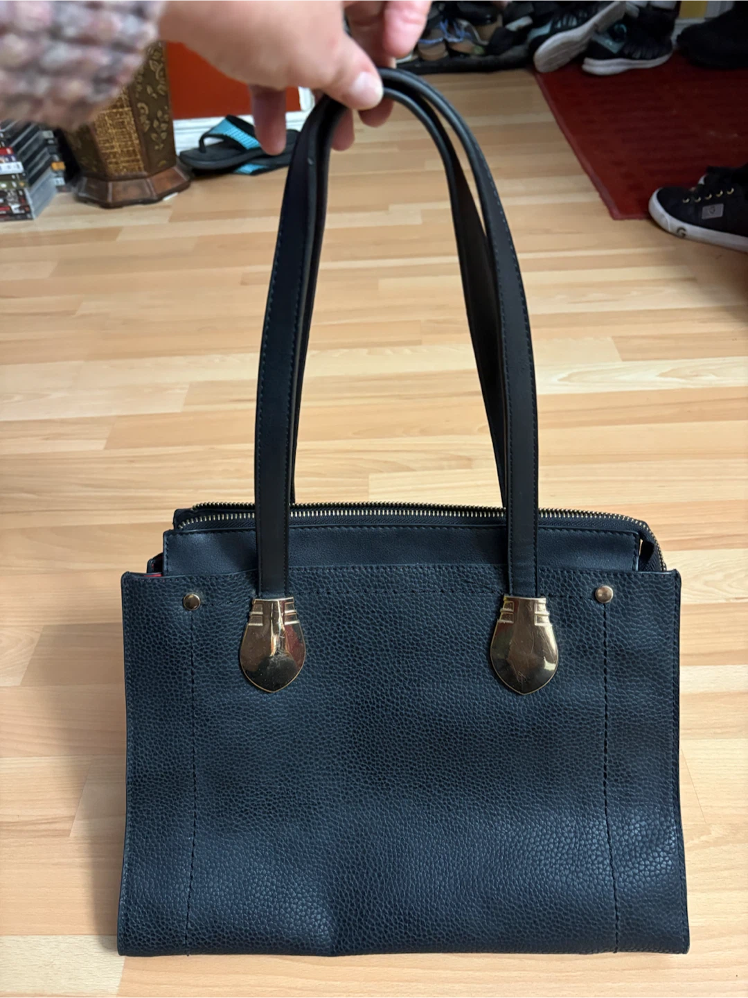 Women’s Black Leather Purse $10 firm Used