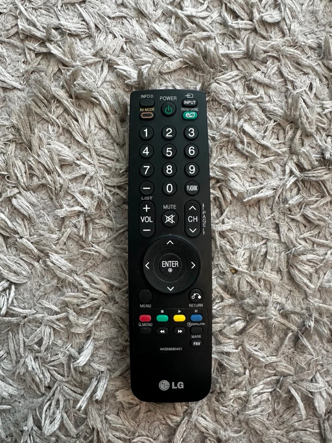 LG 42LH30 42" HD TV + Google Chromecast HD - photo 4