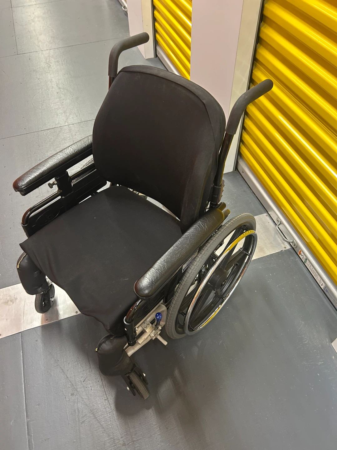 Future Mobility Healthcare Prism Basic Back Wheelchair - photo 3