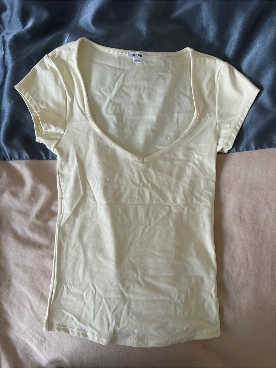 Garage Sleek Sweetheart T-Shirt – Butter Yellow