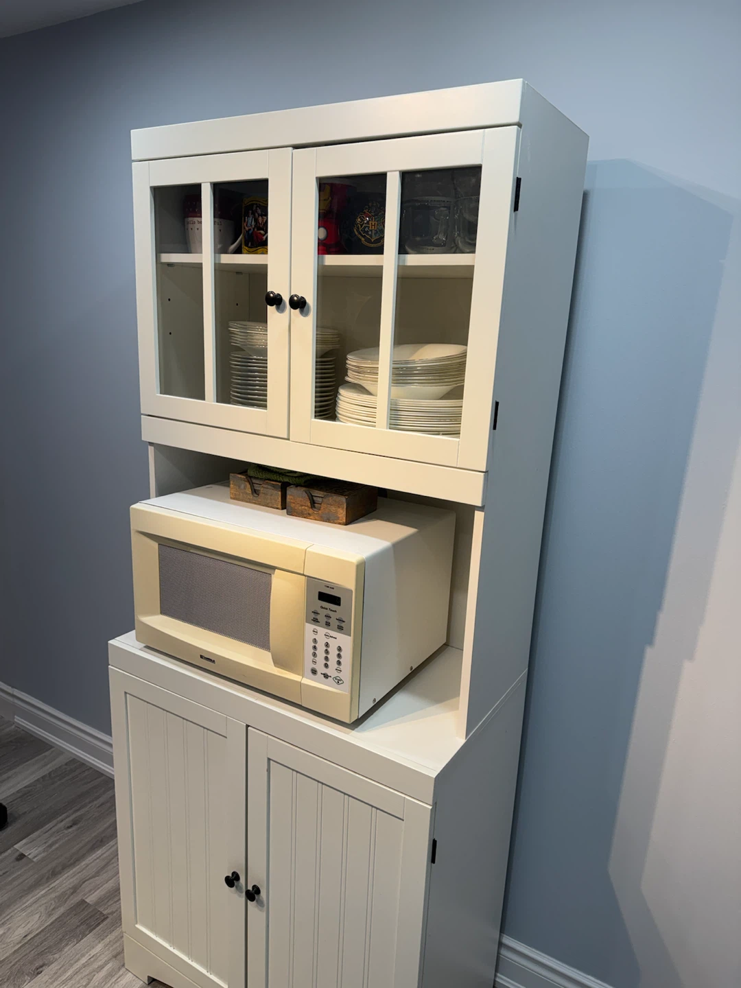 White Kitchen Hutch with Shelf - photo 2