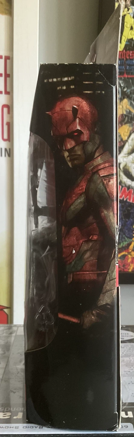 Marvel Legends Daredevil Action Figure - photo 3