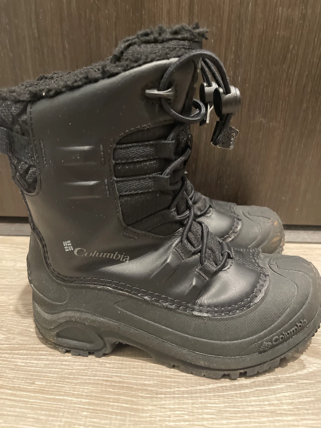 Columbia Black Winter Boots size 2 - photo 2