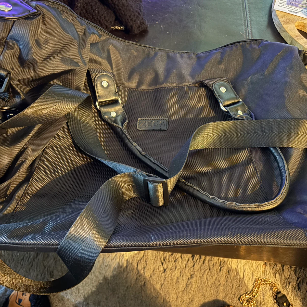 Zeca Black Travel Bag