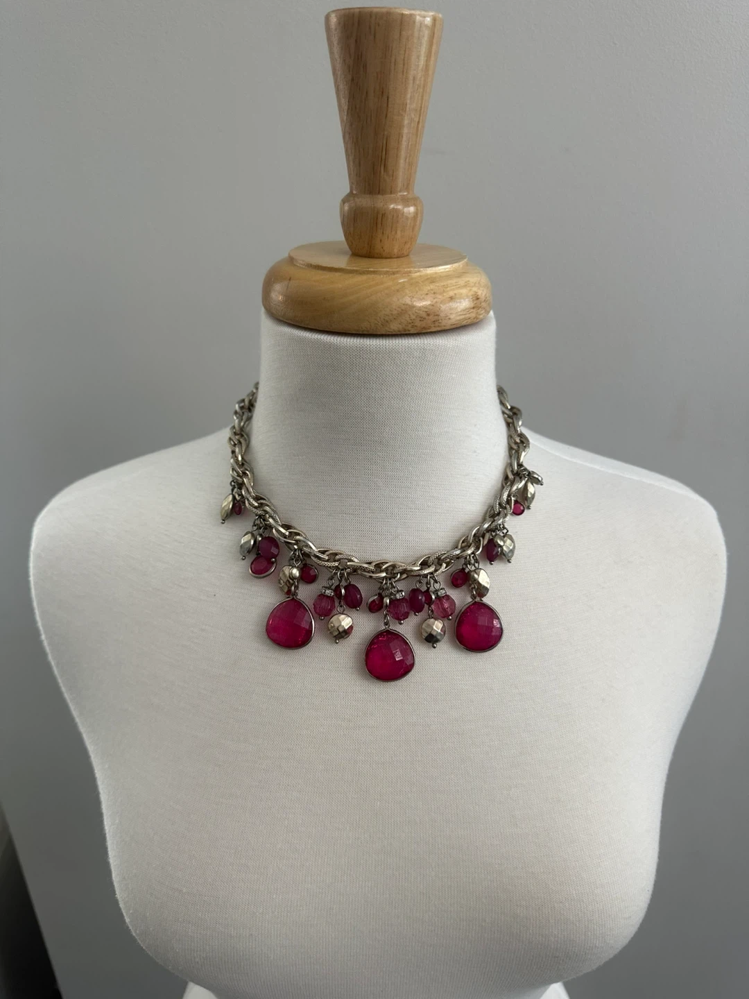 4 Beautiful Necklaces - photo 2