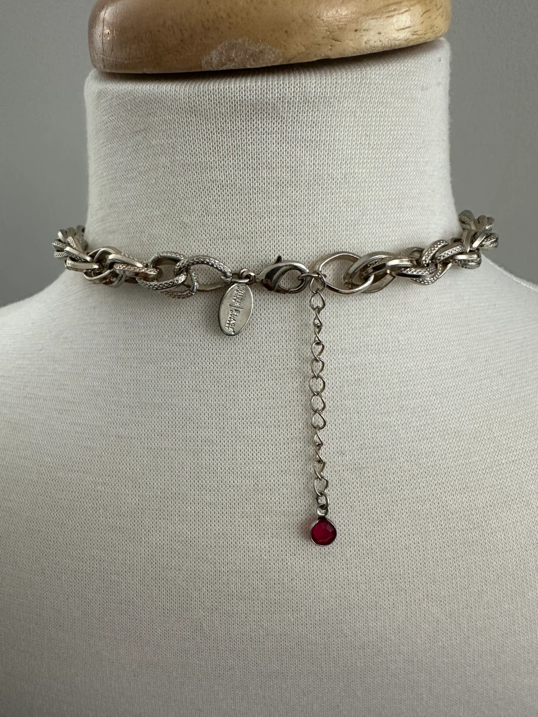 4 Beautiful Necklaces - photo 3