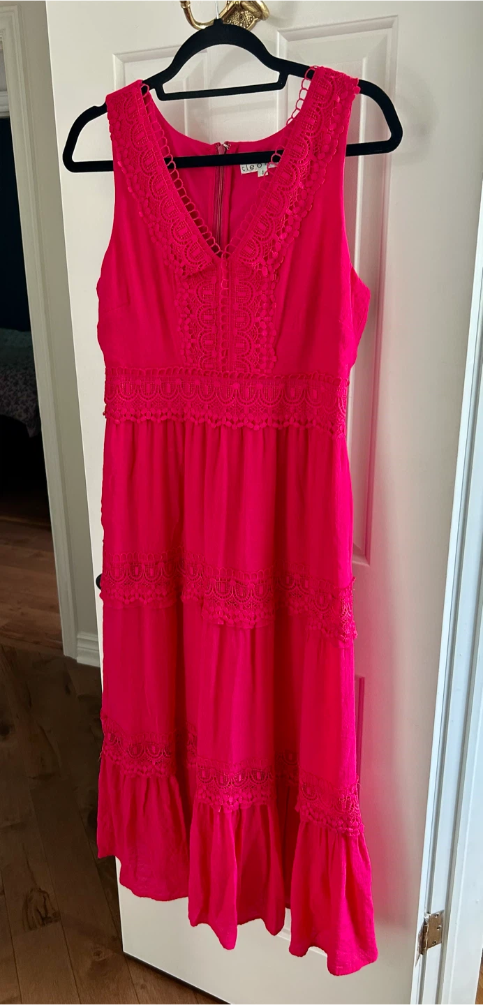 Cleo Petites Maxi Dress - Small