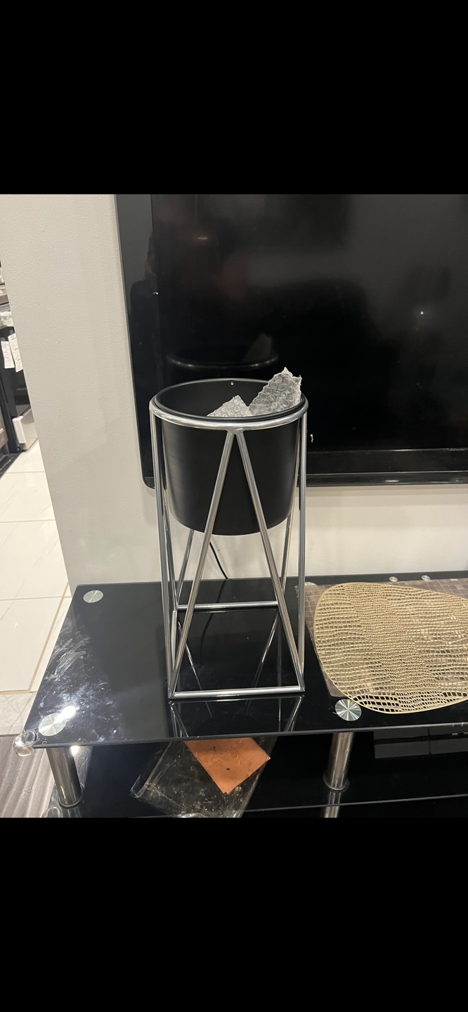 Black Plant Stand with Metal Frame new