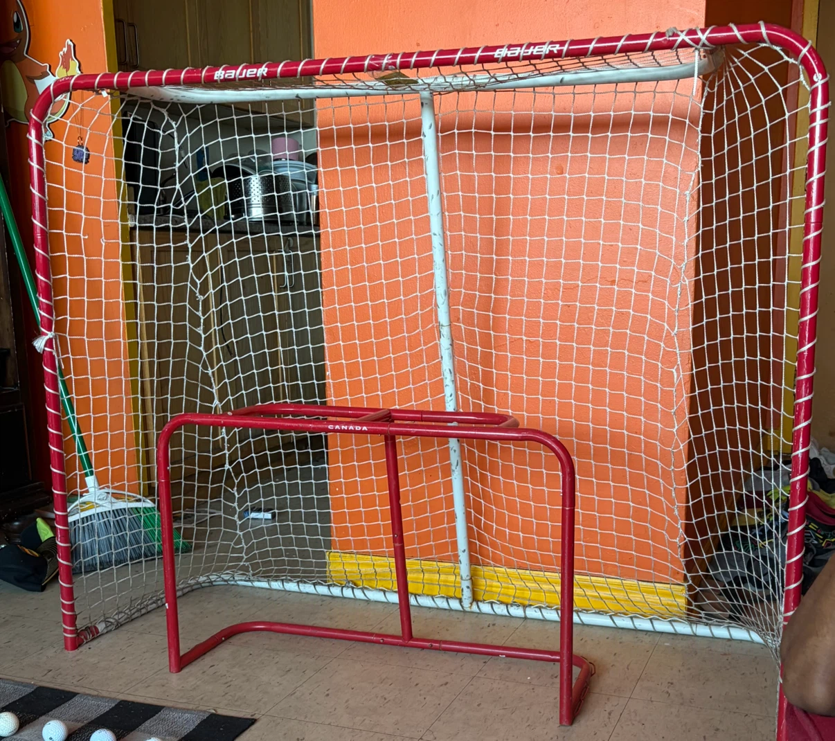 Bauer Hockey full size Net & Canadian mini net