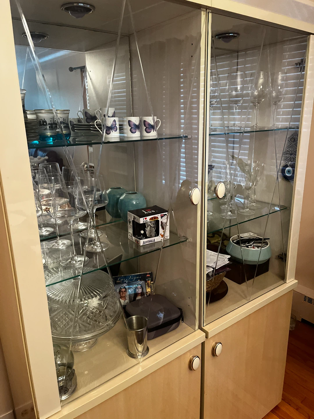 Mirrored Glass Display Cabinet with Shelving - photo 2