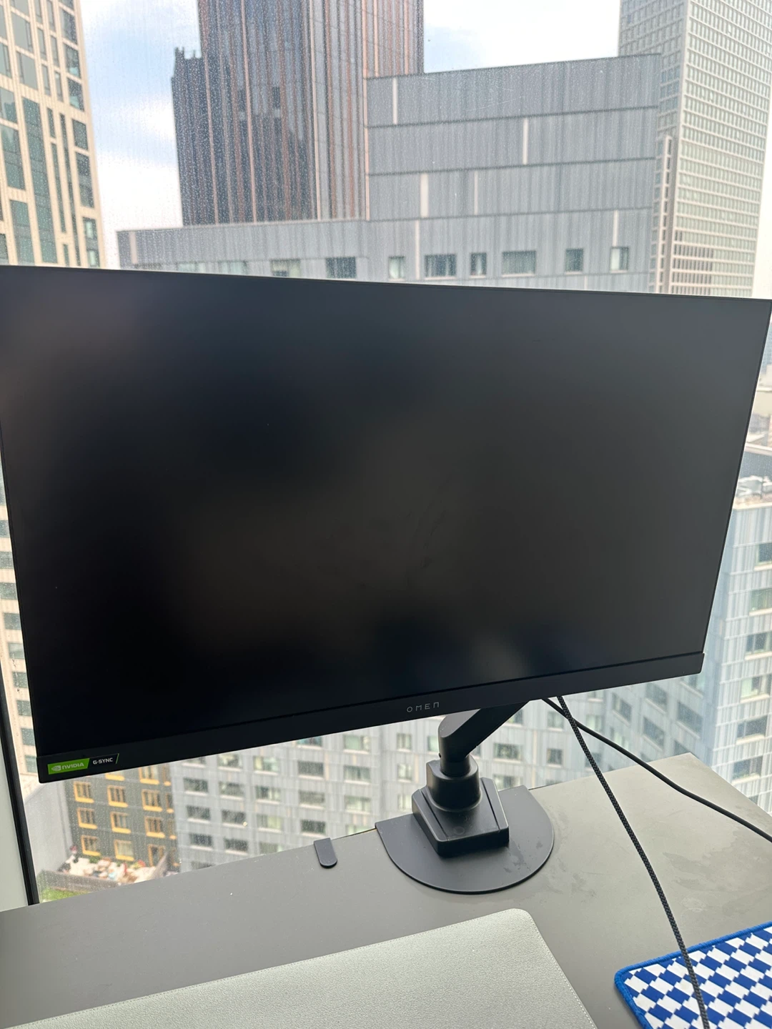HP OMEN 27-inch Gaming Monitor + Monitor Arm