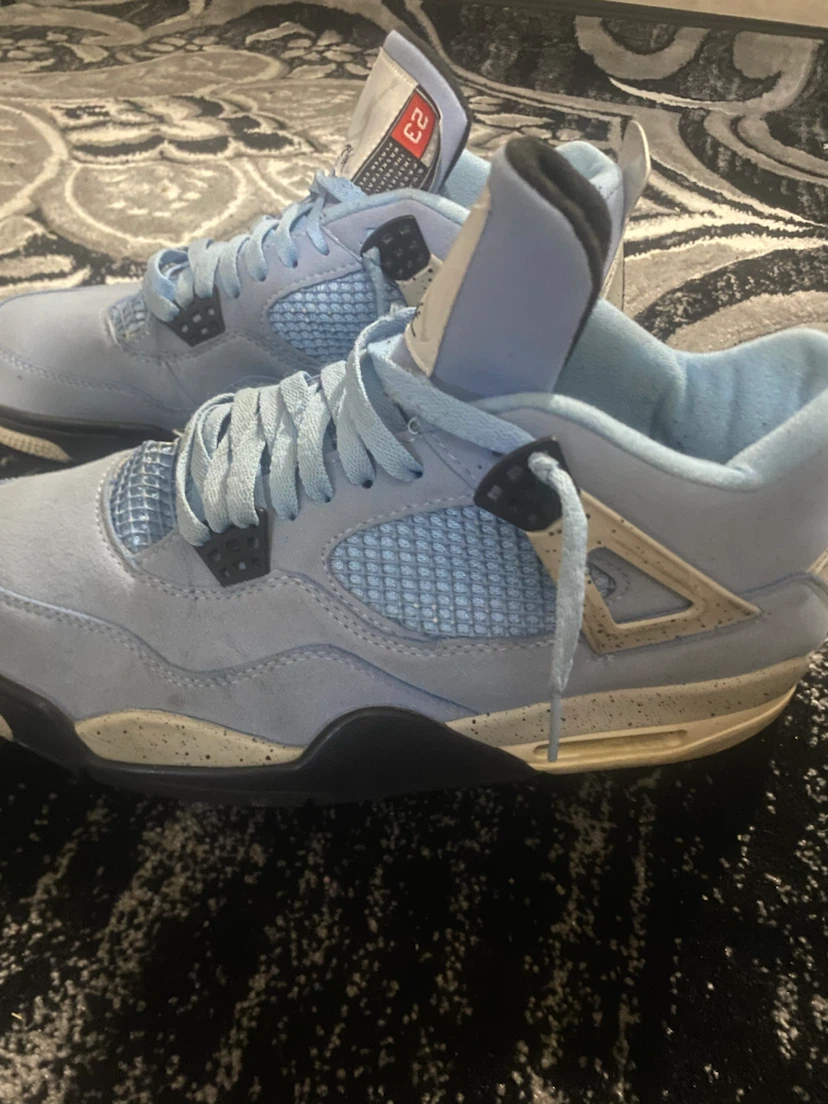 Rep Air Jordan 4 'University Blue' Sneakers - photo 4