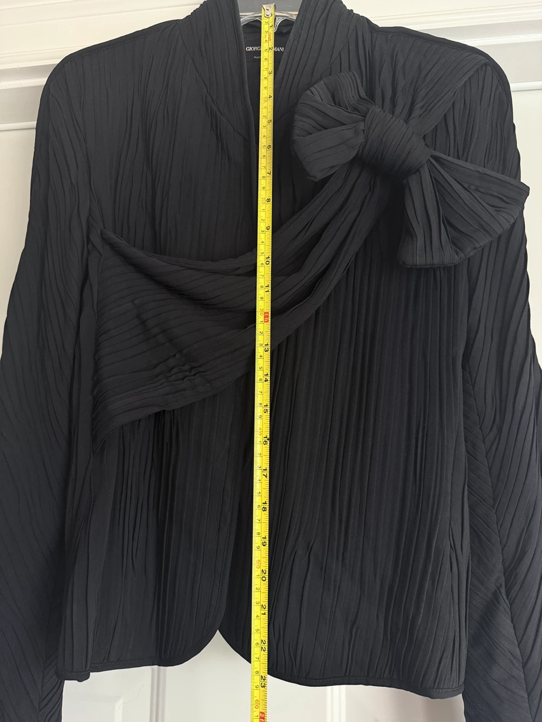 Giorgio Armani Black Pleated Jacket with Bow - Size 42 - photo 4