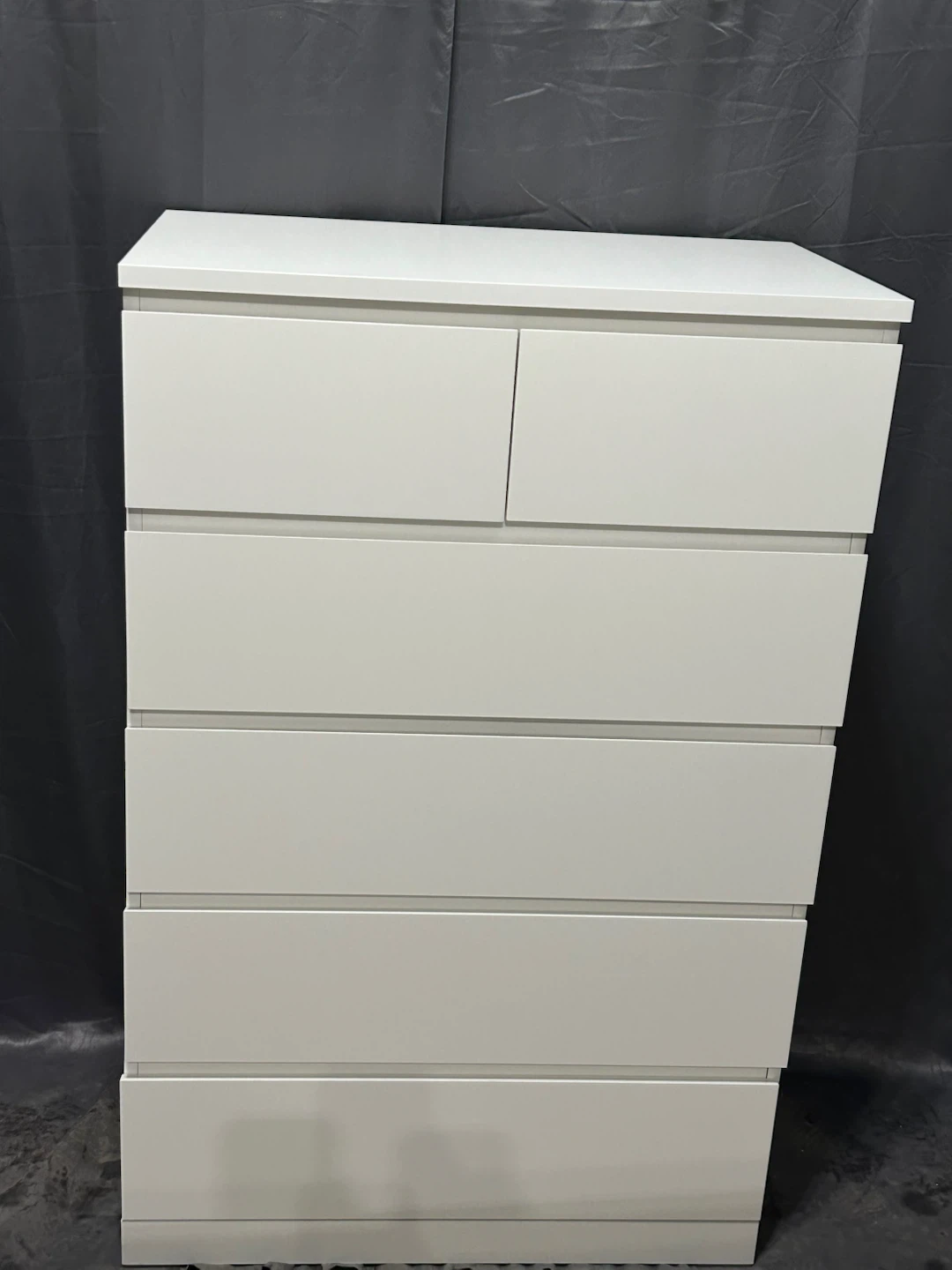 IKEA MALM 6 drawers dresser in white