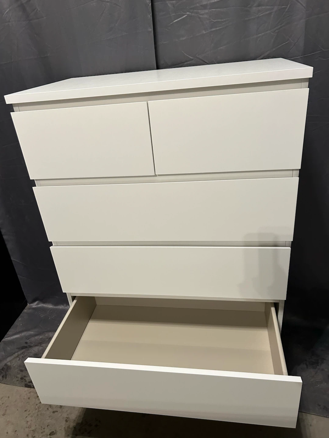IKEA MALM 6 drawers dresser in white - photo 5
