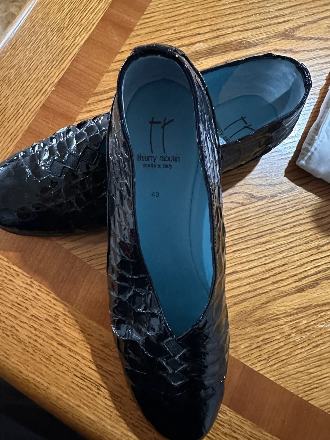 Thierry Rabotin Black Patent Leather Ballet Flats - Size 43 - photo 2