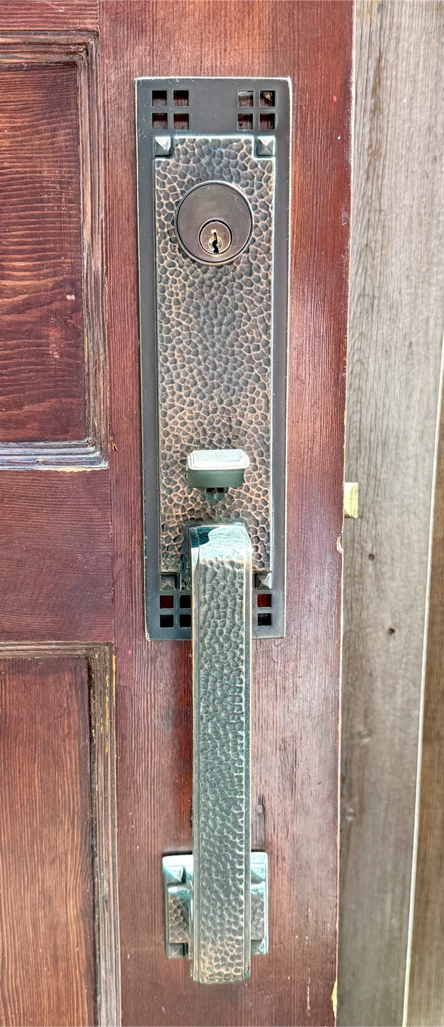 Solid wood exterior door with hardware - photo 2